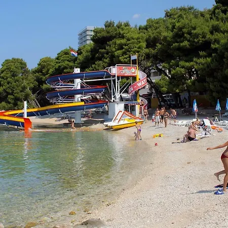 With A Parking Space - 16431 Πανσιόν 3*